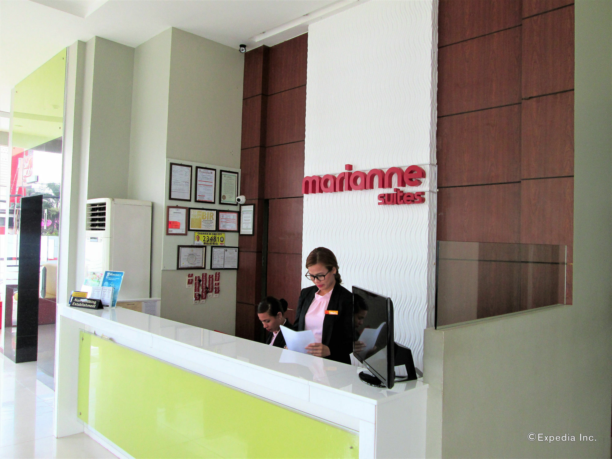 Marianne Suites Cagayan de Oro Ngoại thất bức ảnh